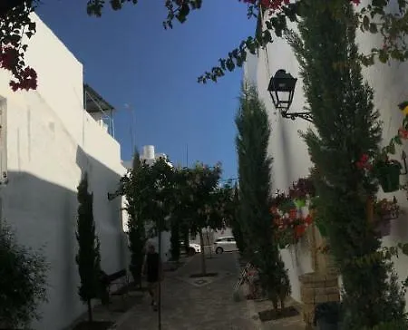 Estepona Apartment *